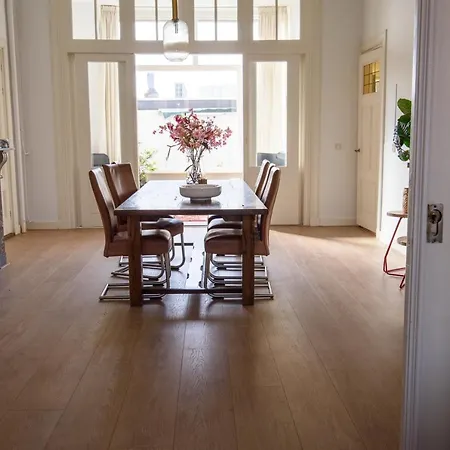 House Hoorn (North Holland)