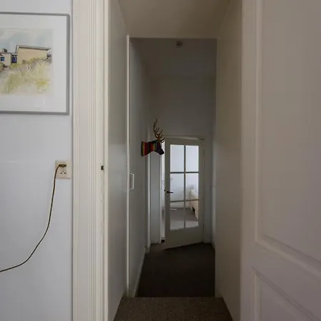 아파트 House *